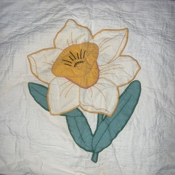 Vtg Cutter QuiltsAppliqué Quilt Rip Flawed As Is Crafts Fabric Hand 92x85” - Picture 2 of 9